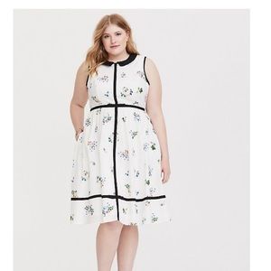 TORRID/her universe Alice in wonderland dress